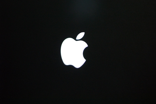 SNB+雷电接口 探索苹果2011款MacBook Pro的数码创新